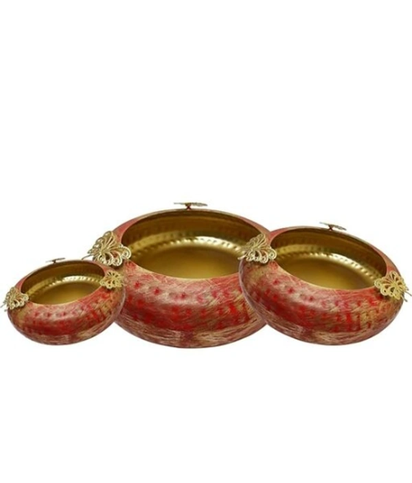 Handmade Designer Red color Bowl Set Urli For Flower Fotting - Red, Metal, Pack of 3
